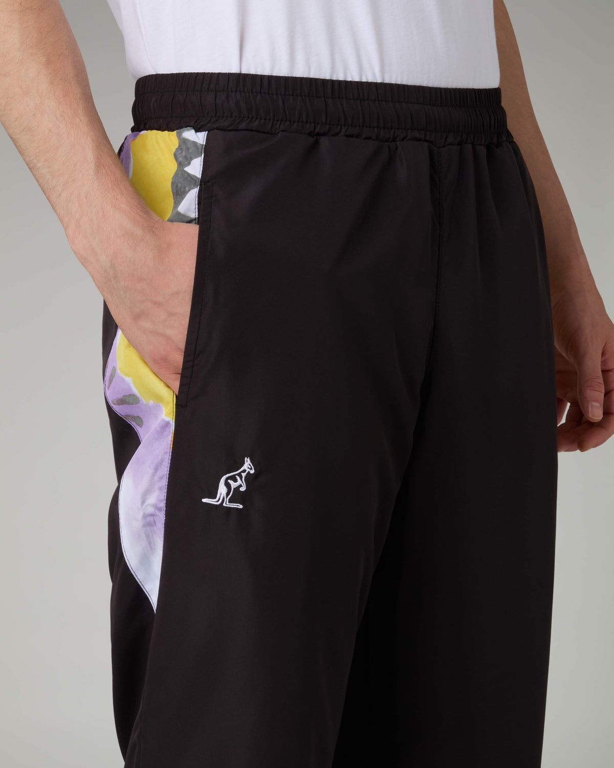 Native V Track Pant