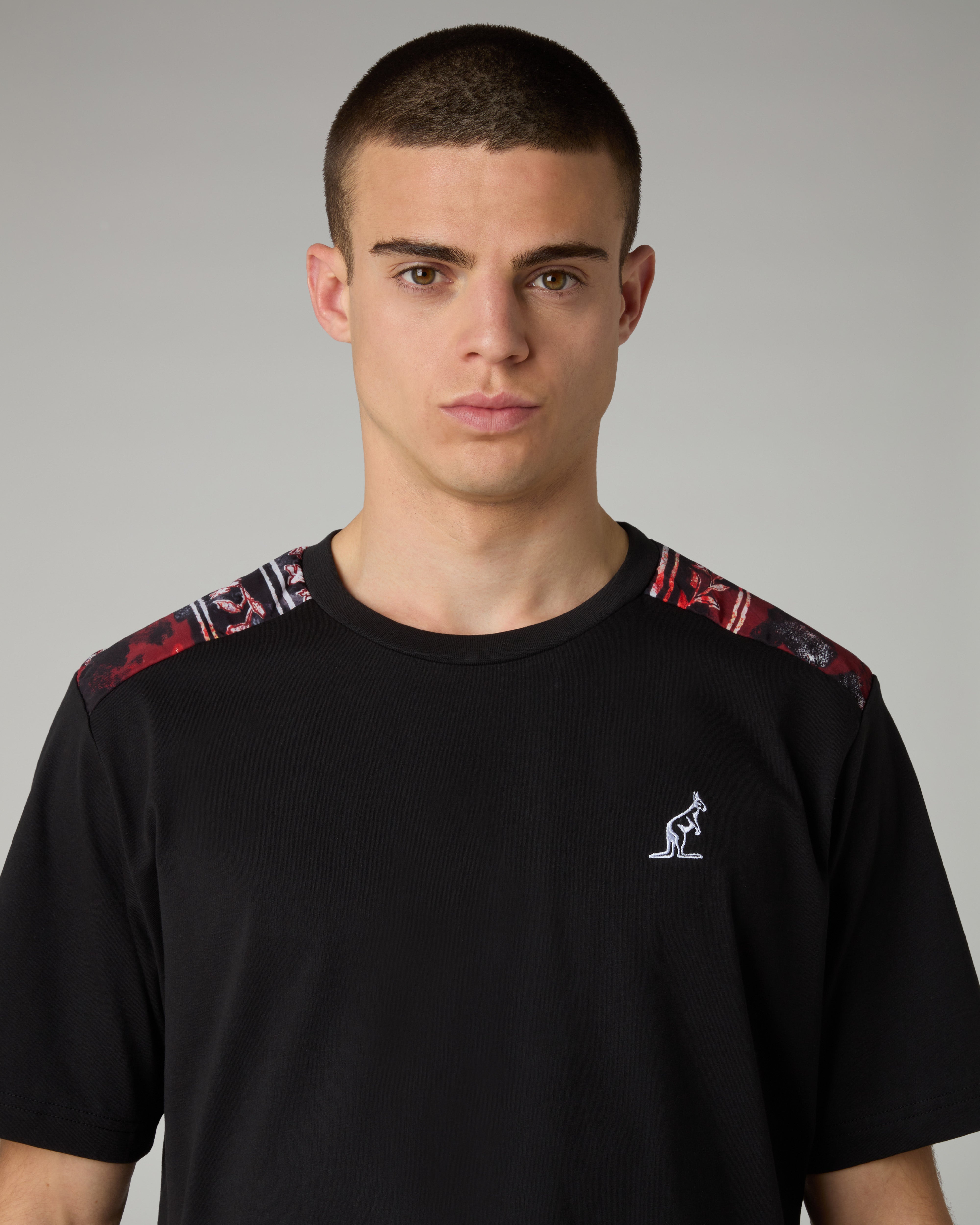 Suava Insert T-shirt