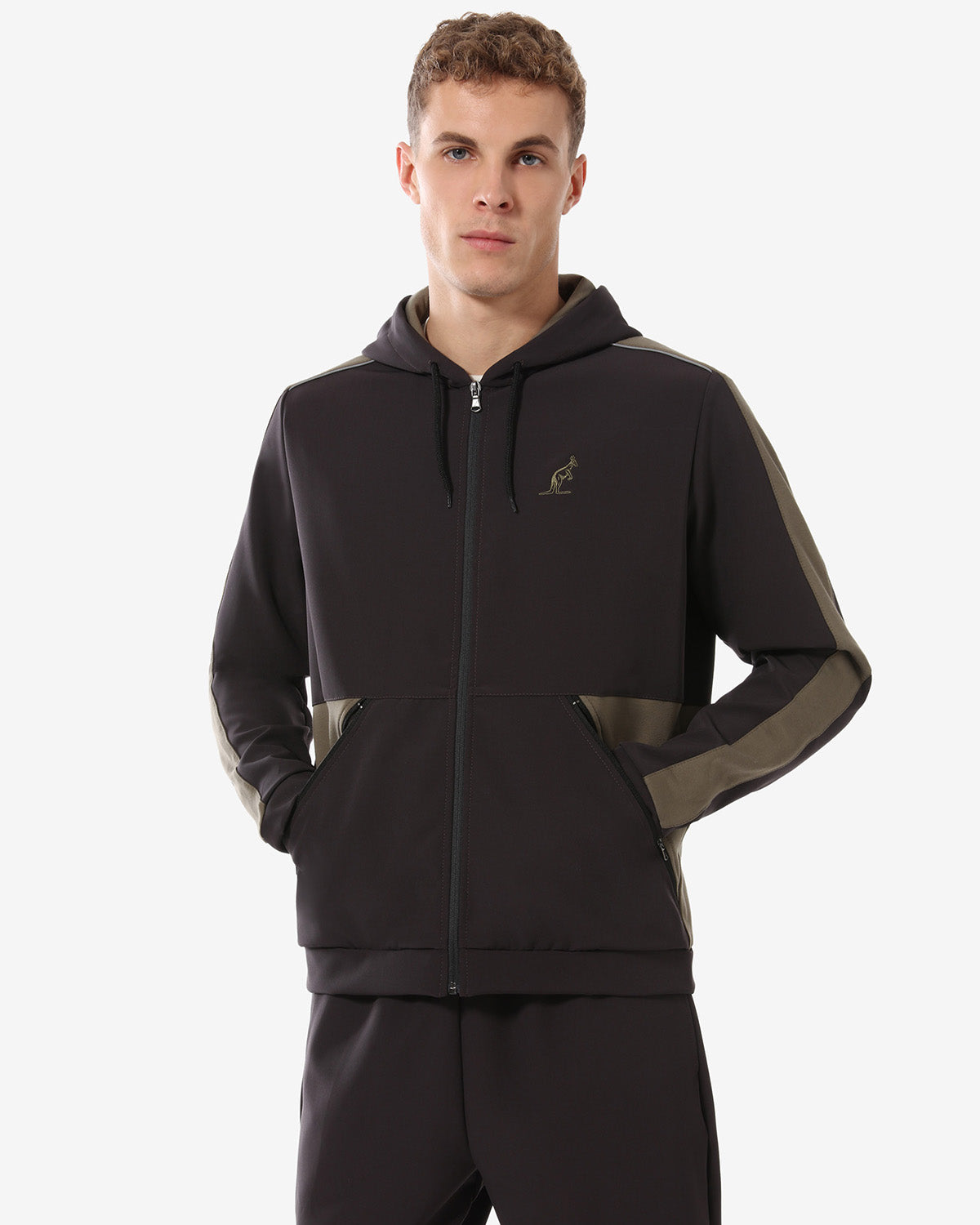 Flexit Zed Tracksuit: Australian Sportswear