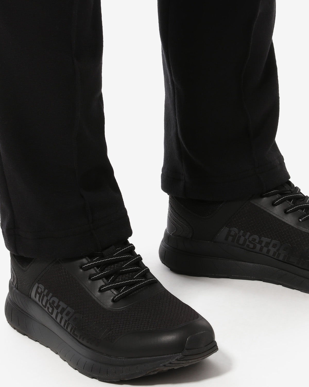 Piping Sleeves Tracksuit: Australian Sportswear