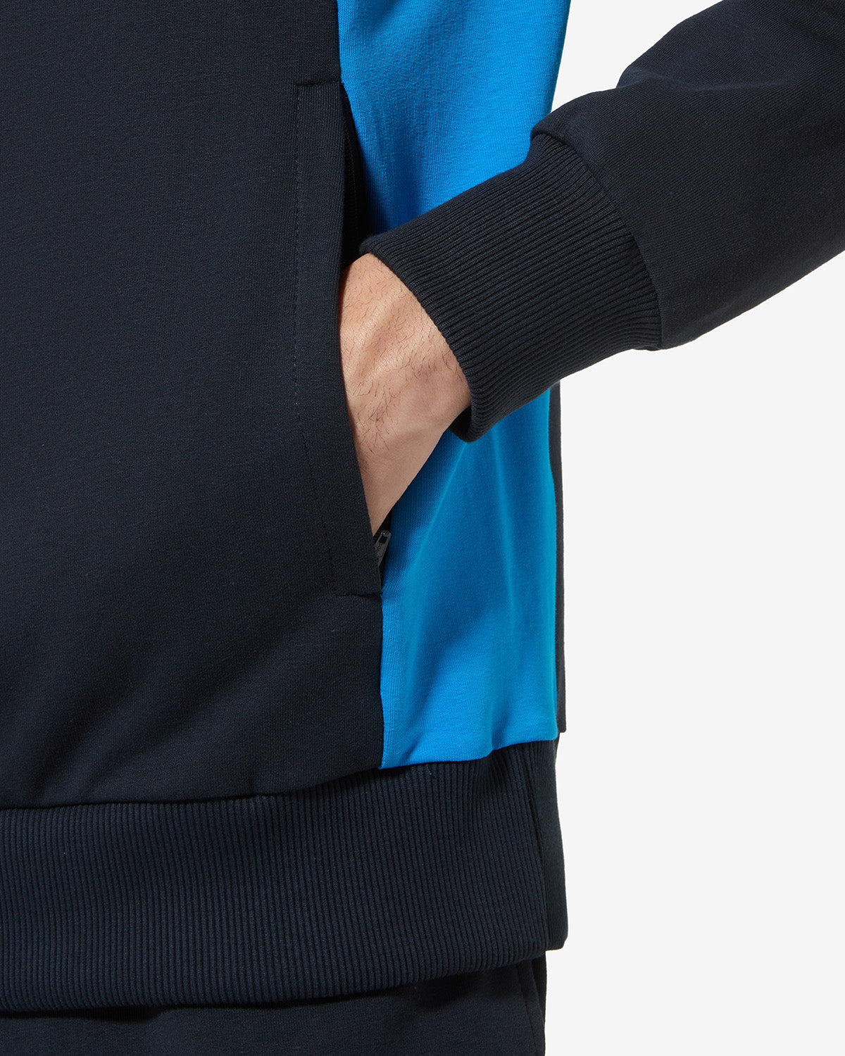 City Tracksuit: Australian Sportswear