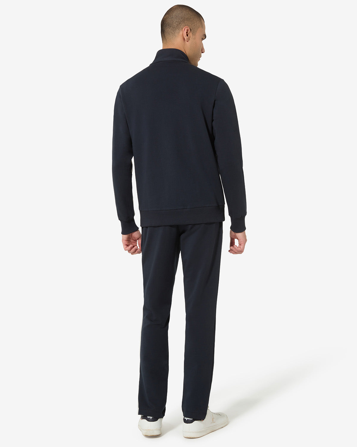 Style Tracksuit: Australian Sportswear