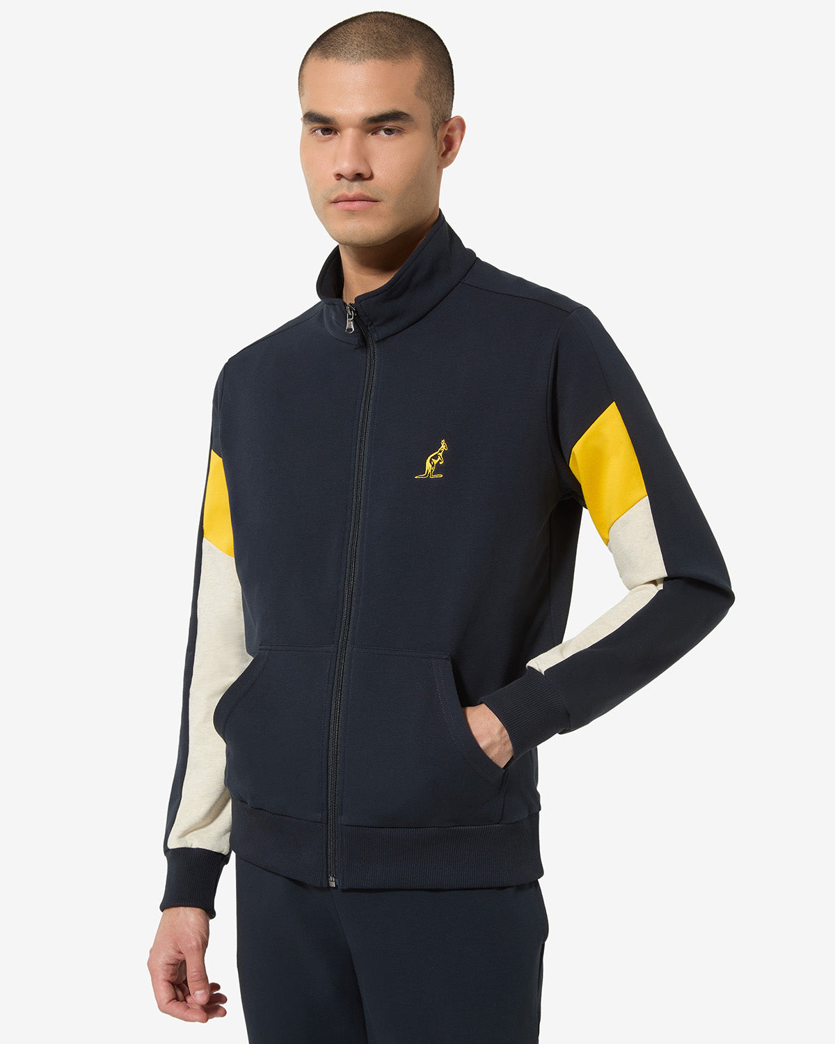 Style Tracksuit: Australian Sportswear