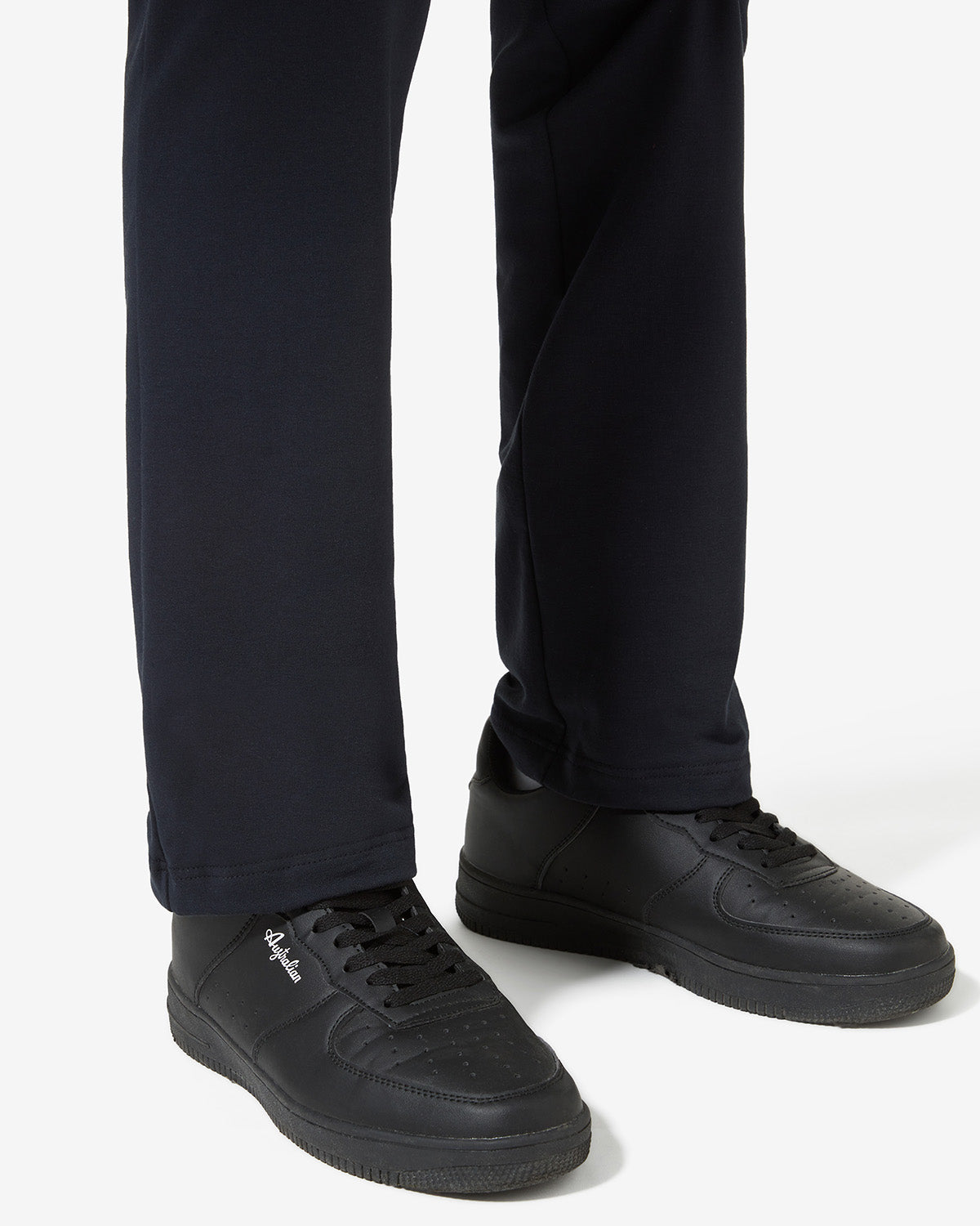 Style Tracksuit: Australian Sportswear