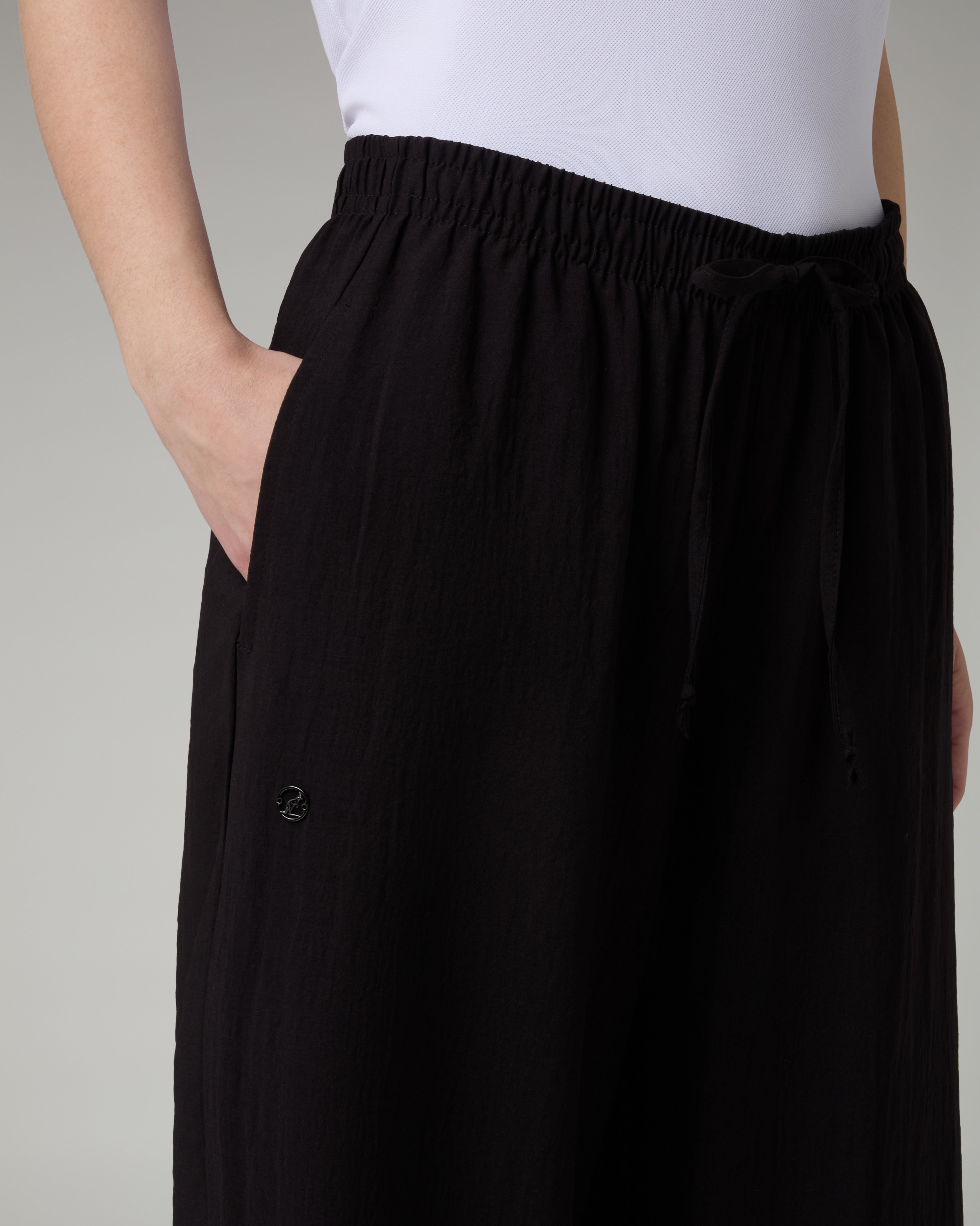 Crease Trousers
