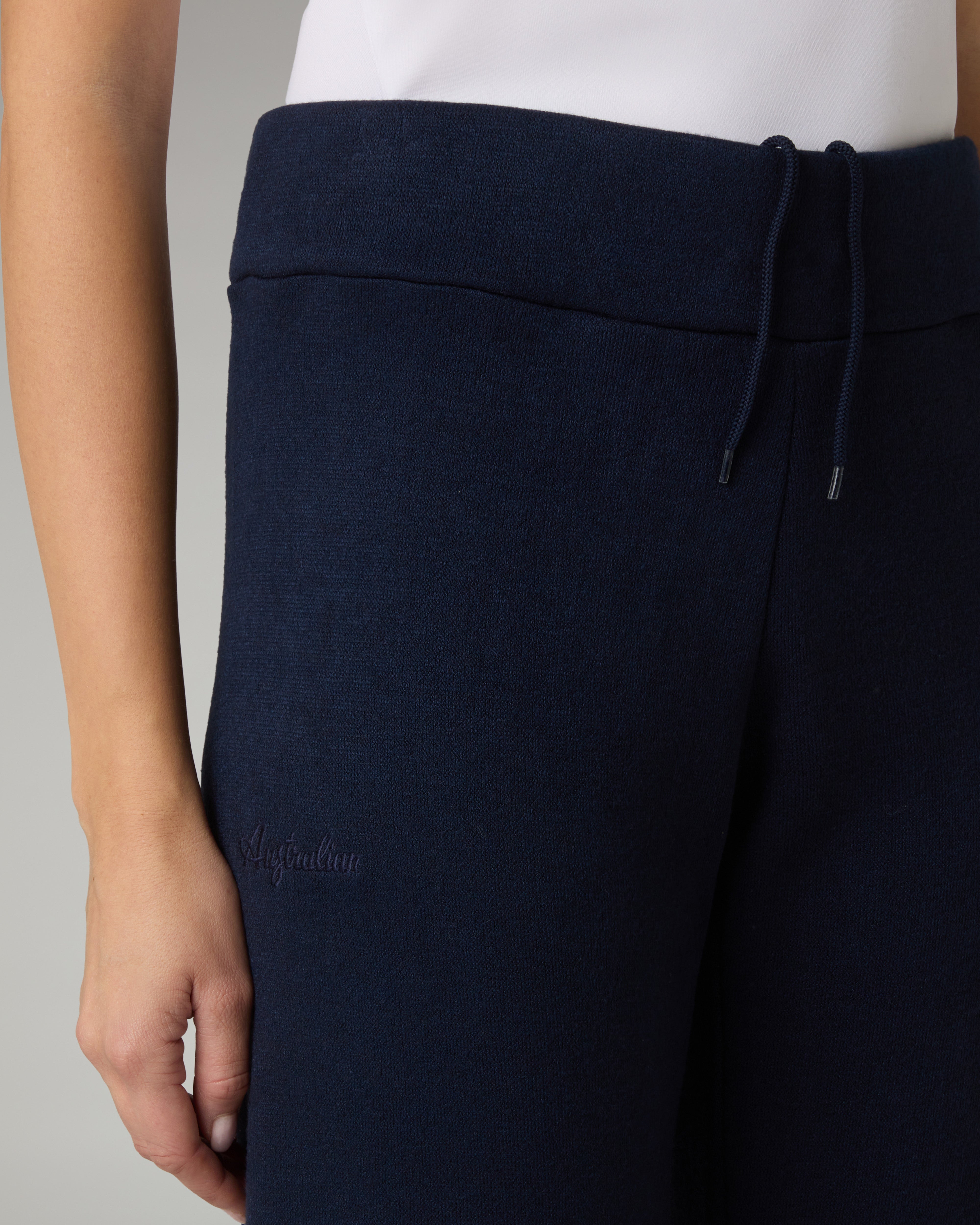 Comfy Minou Tracksuit