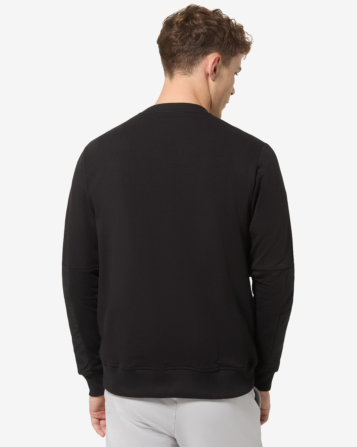 Gen Roundneck: Australian Sportswear