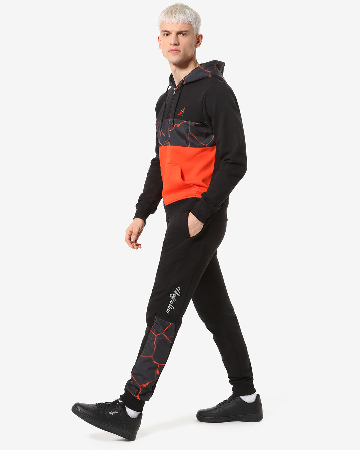Magma Insert Jacket: Australian Sportswear