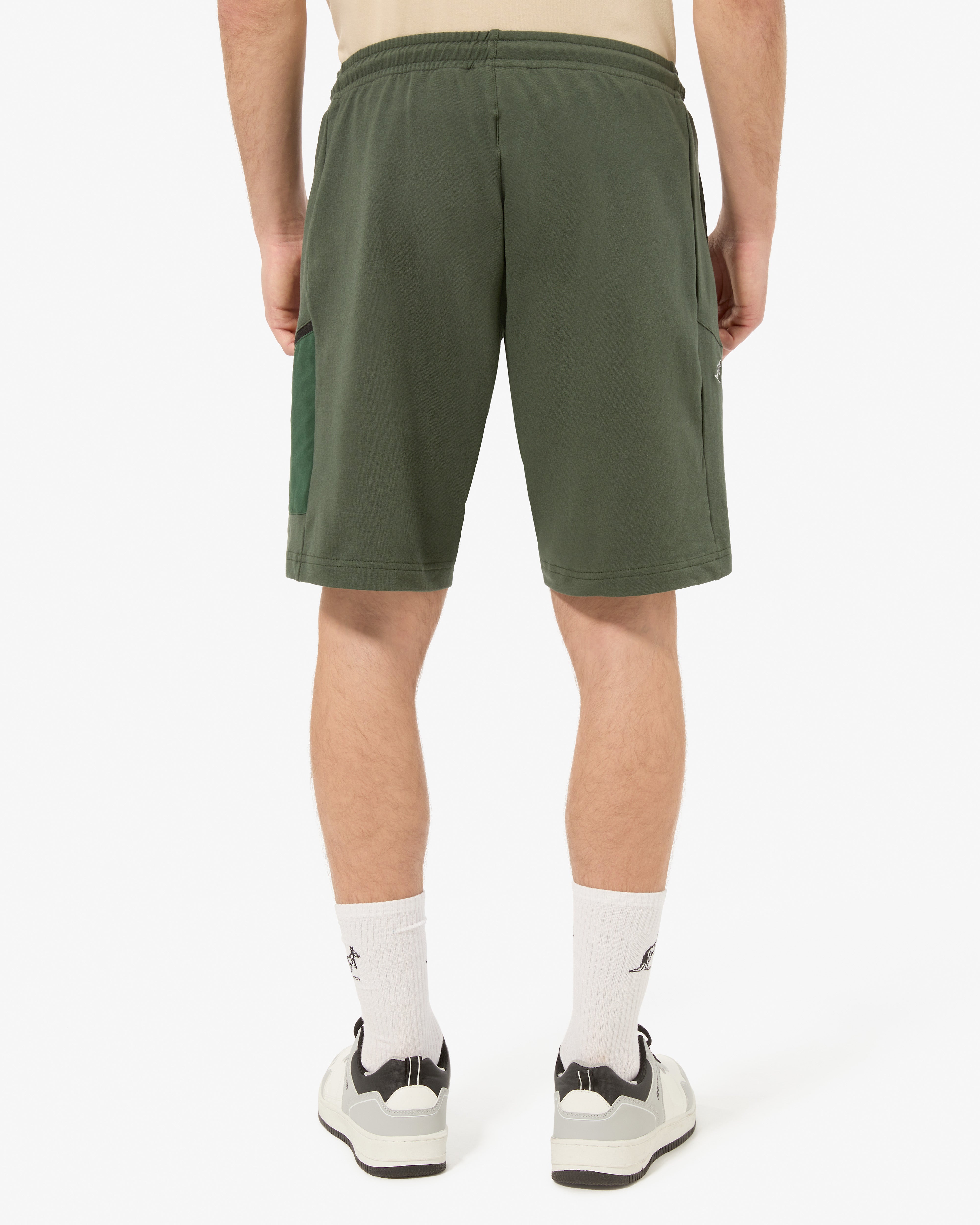 Gen Vinyl Short