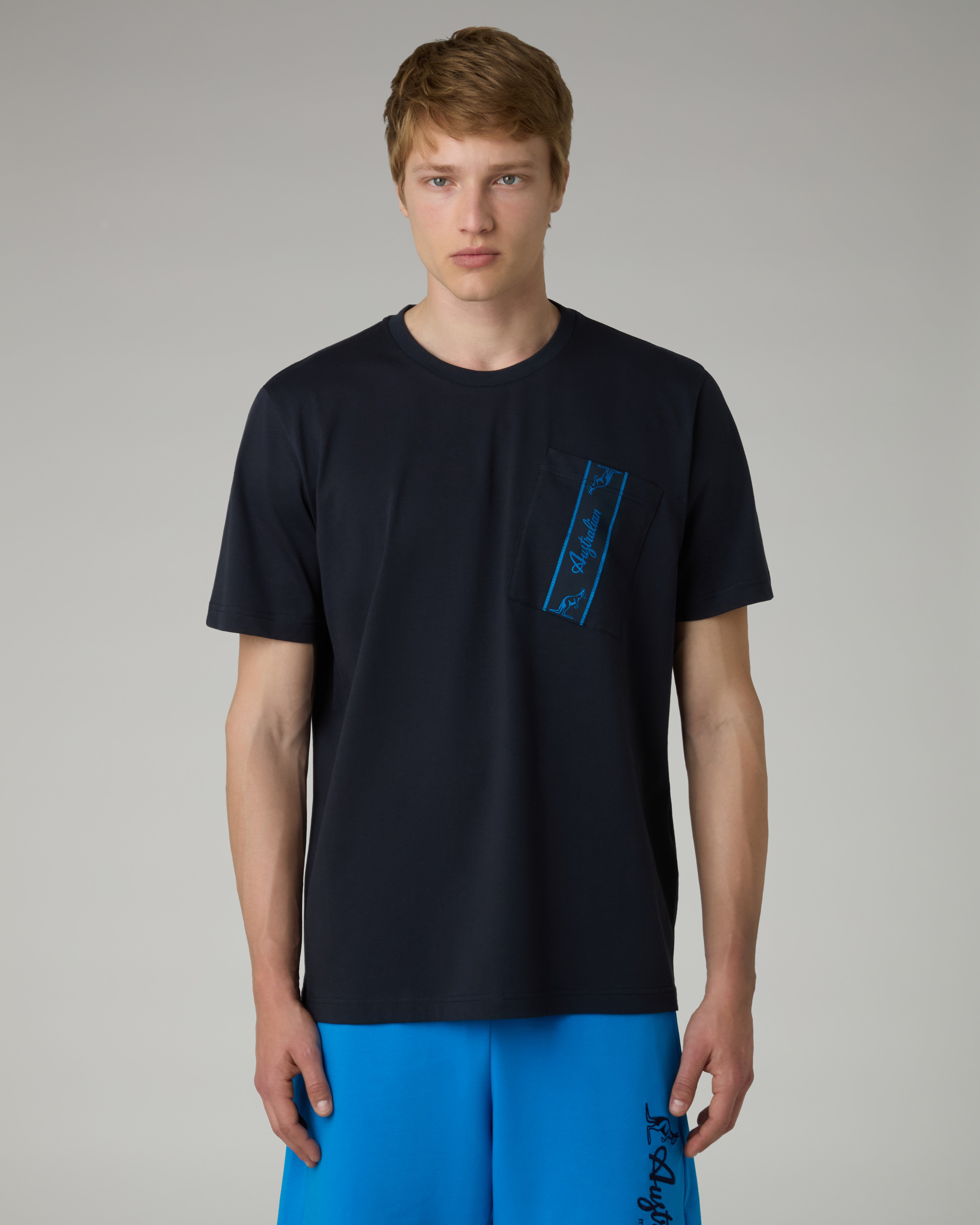 Pocket T-shirt