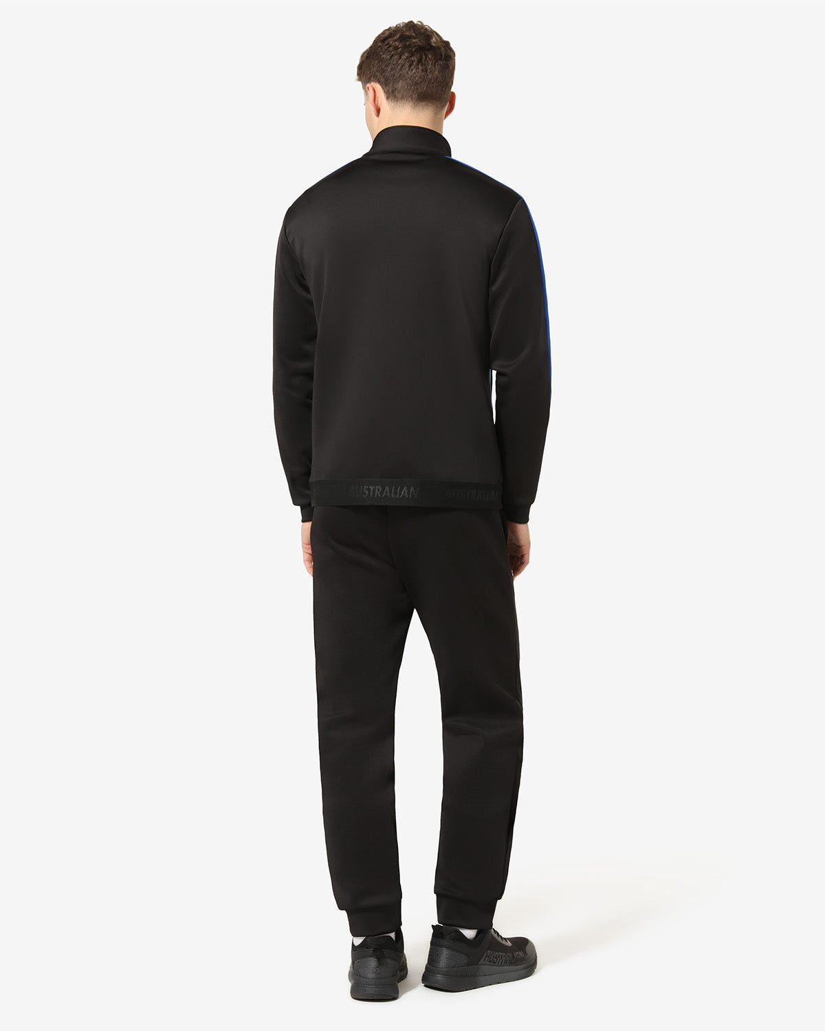Serve Voleè Tracksuit: Australian Sportswear