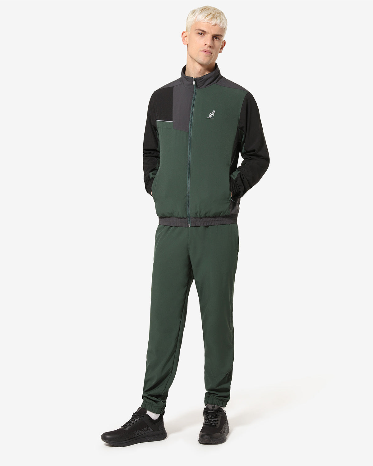 Shadow Slam Tracksuit: Australian Sportswear