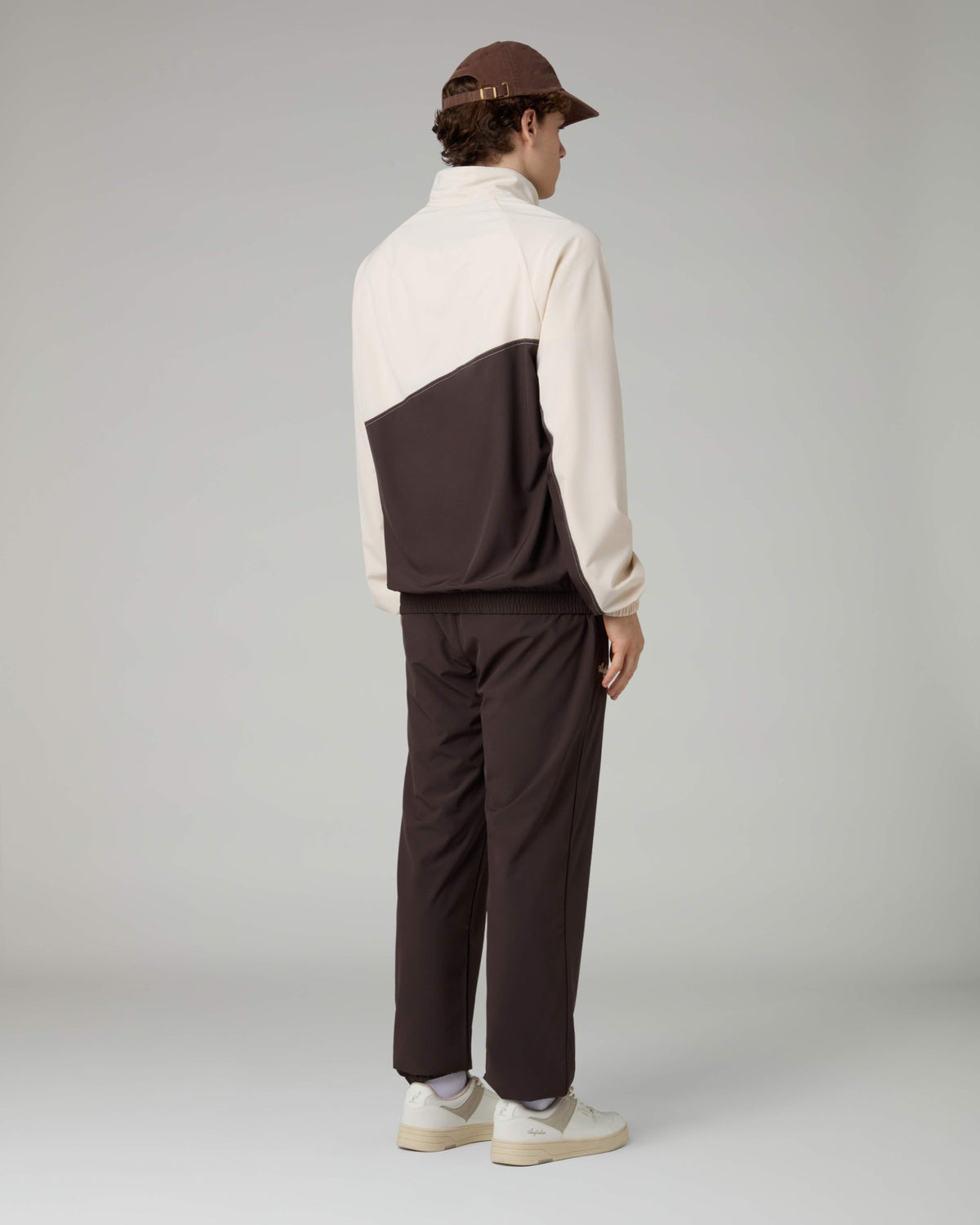 Curve Tracksuit