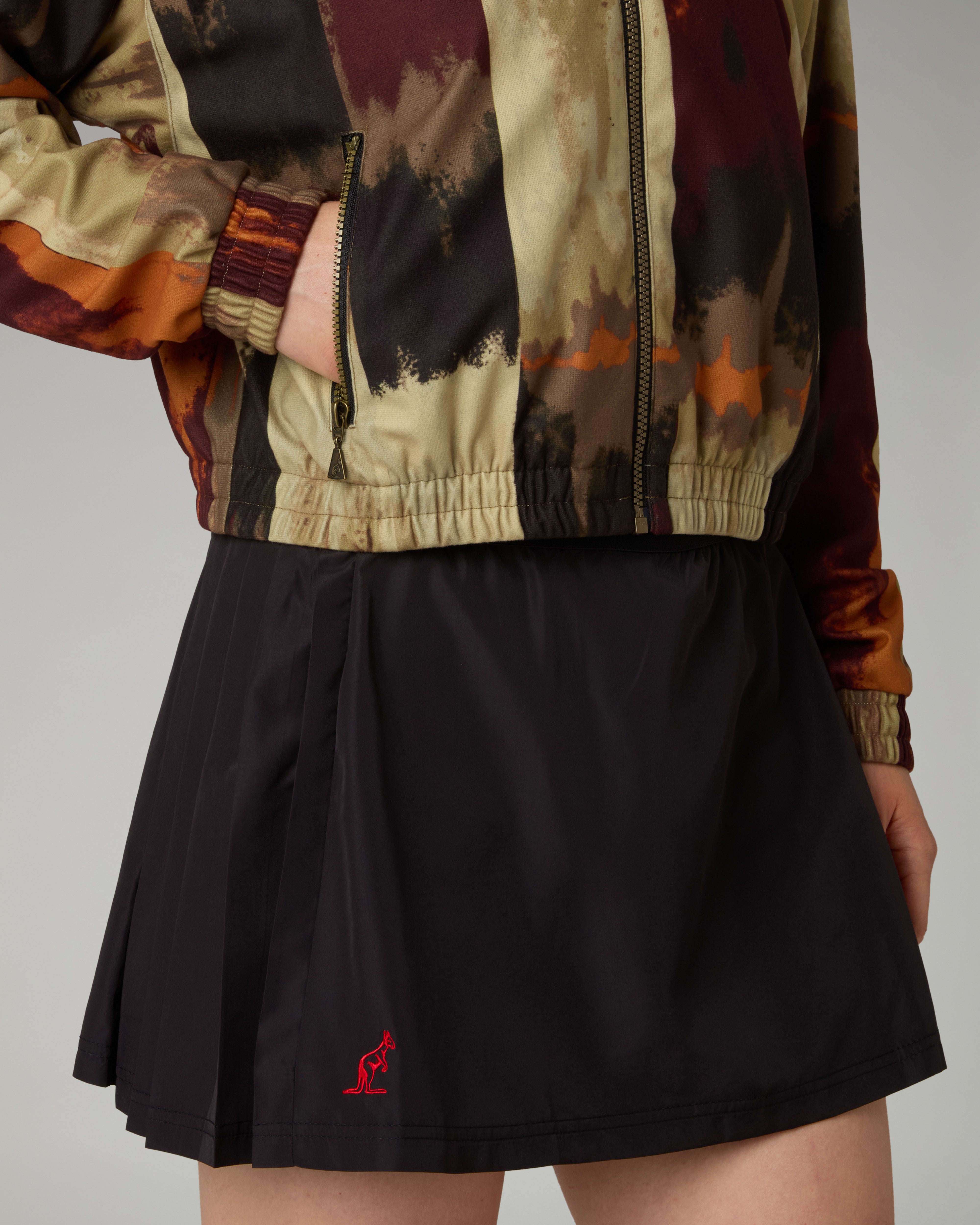 Bujad Track Jacket
