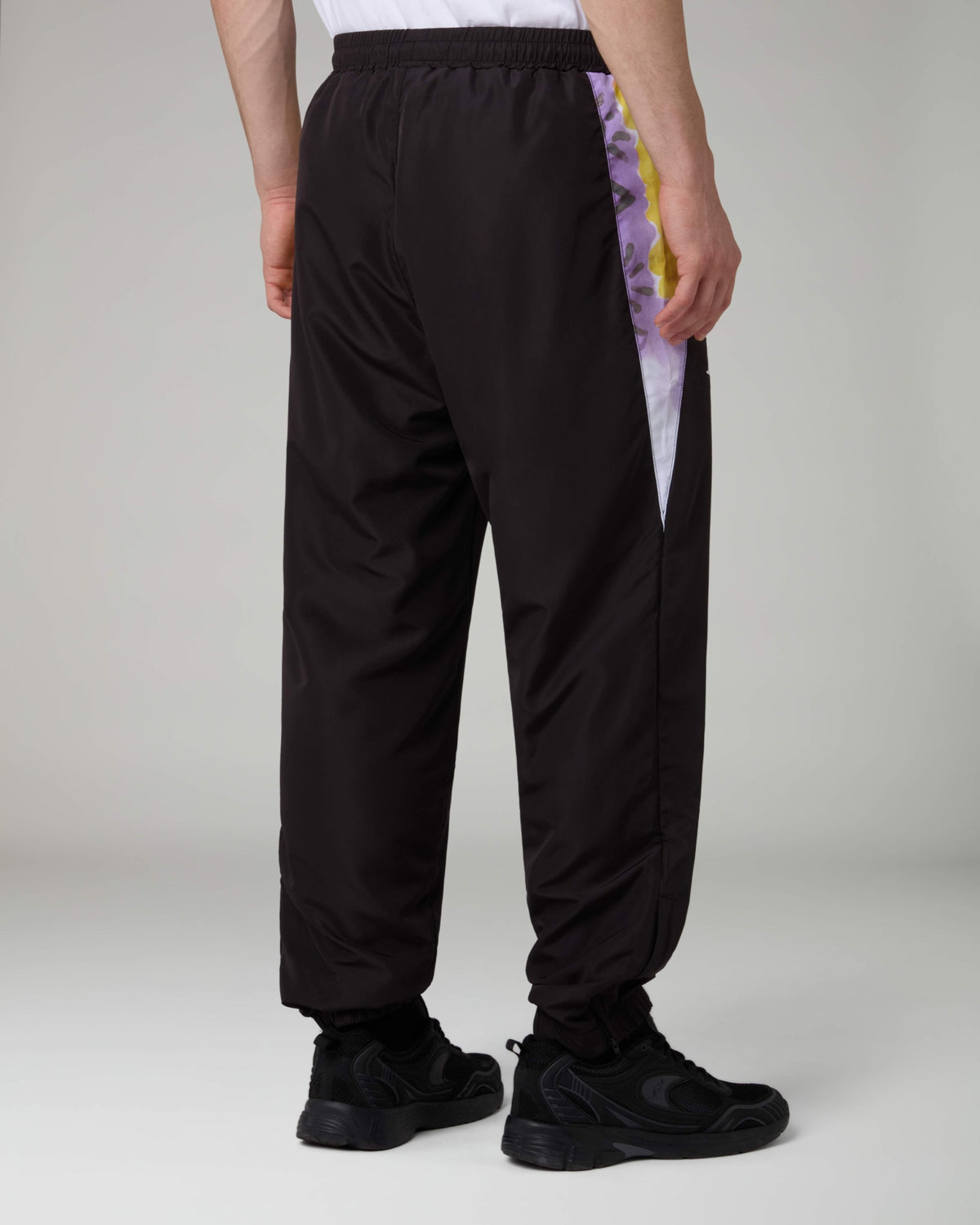 Native V Track Pant