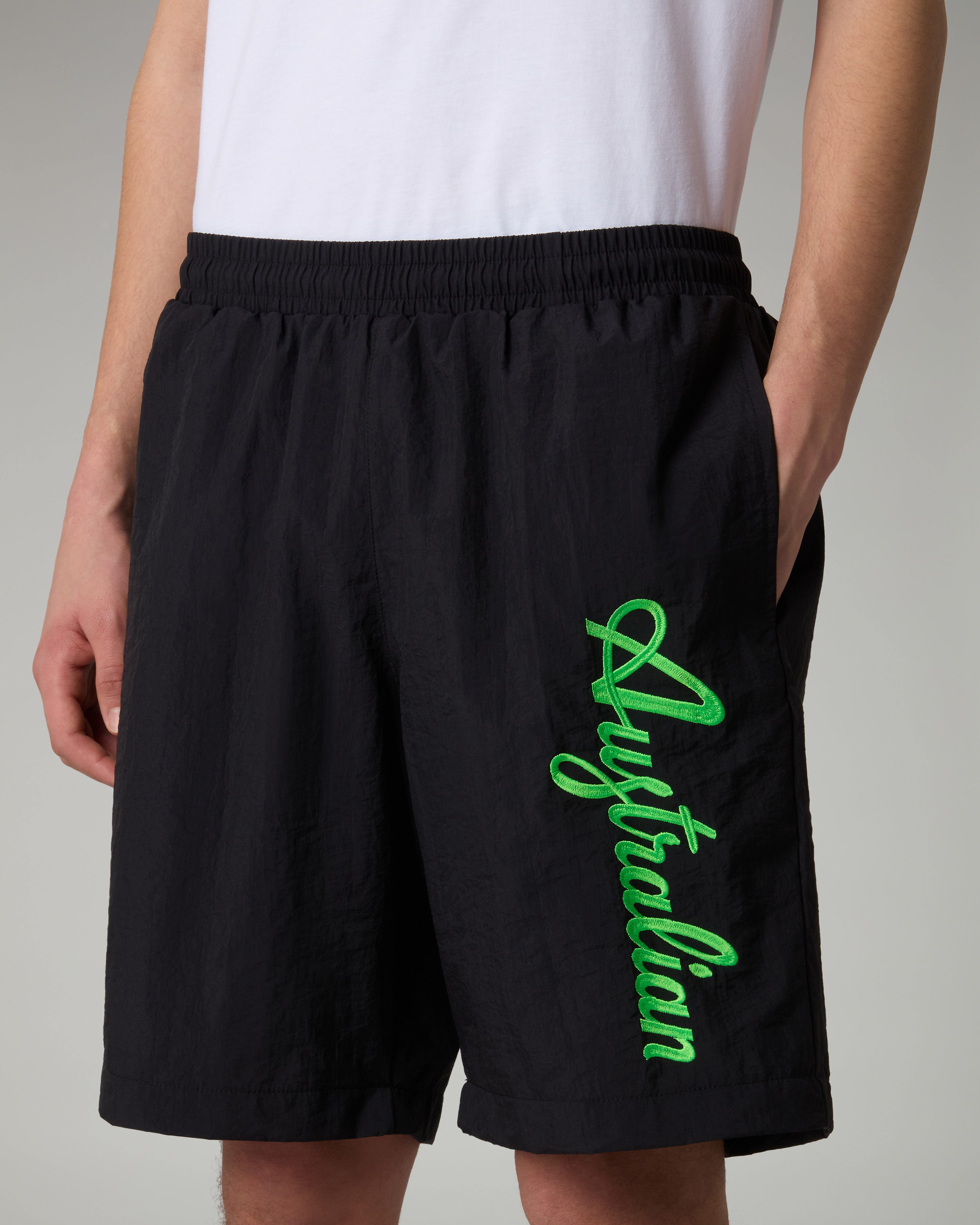 Embroidery Logo Short