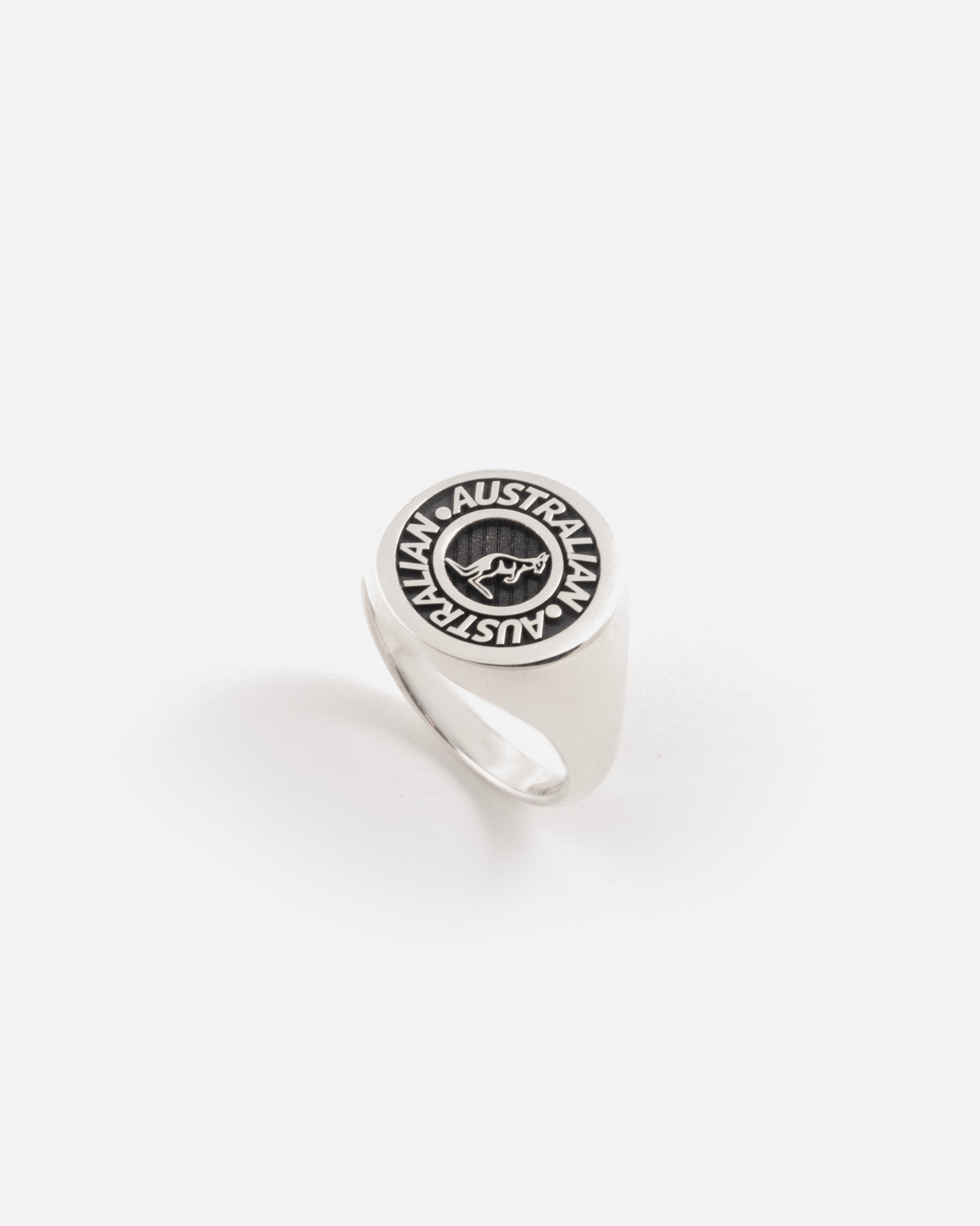 Chevalier Ring