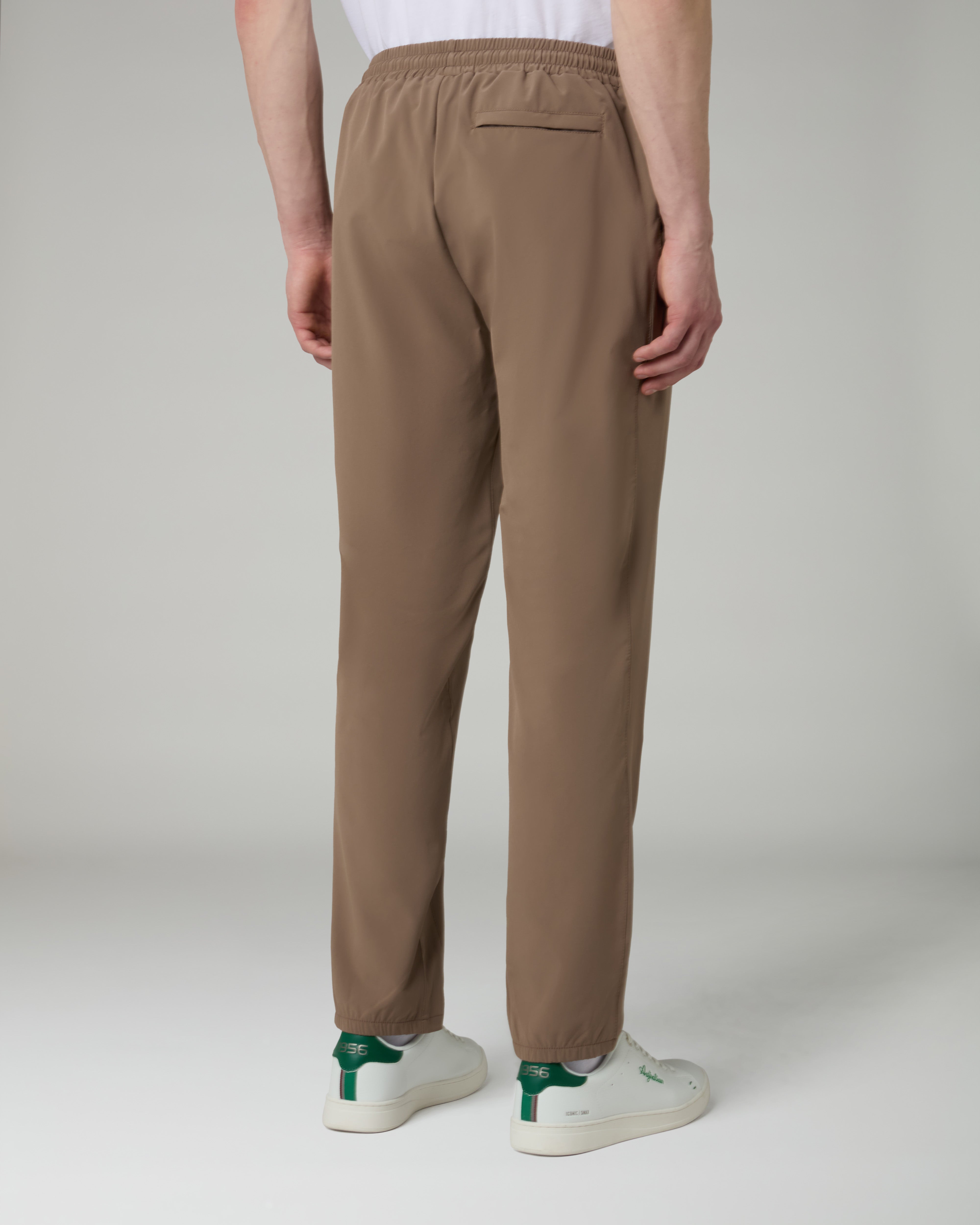 Easy Move Track Pant
