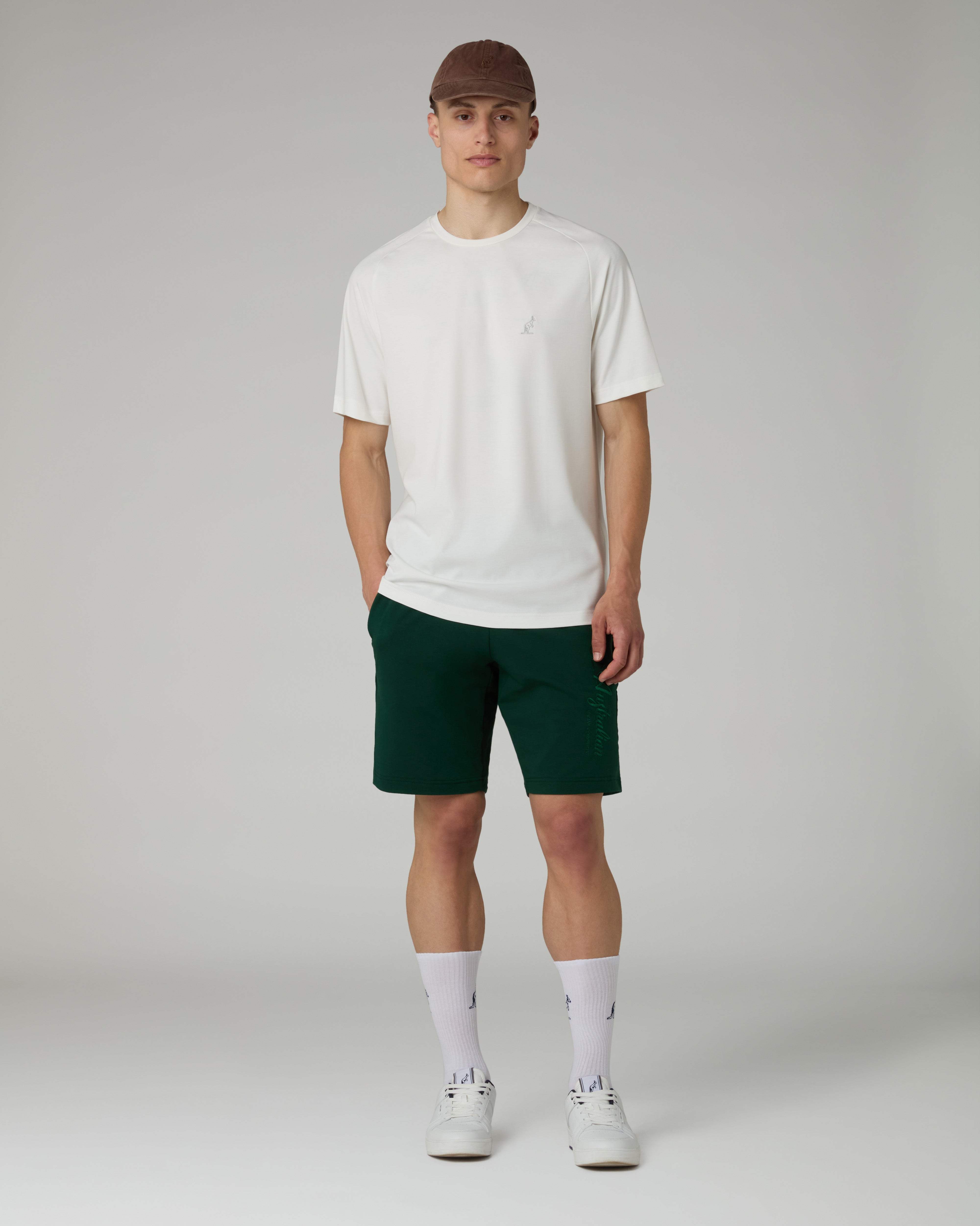 Signature Logo Short