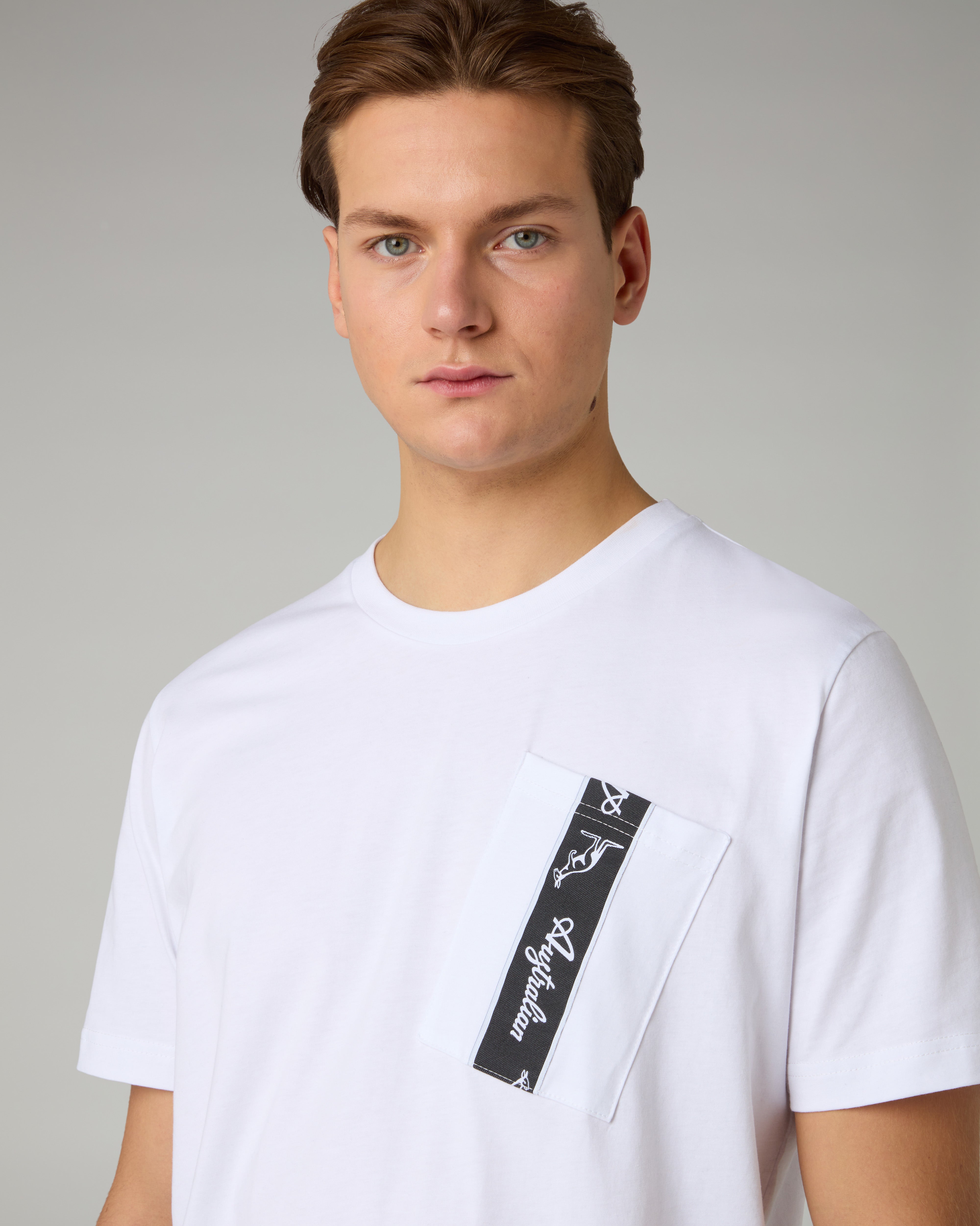 Pocket T-shirt