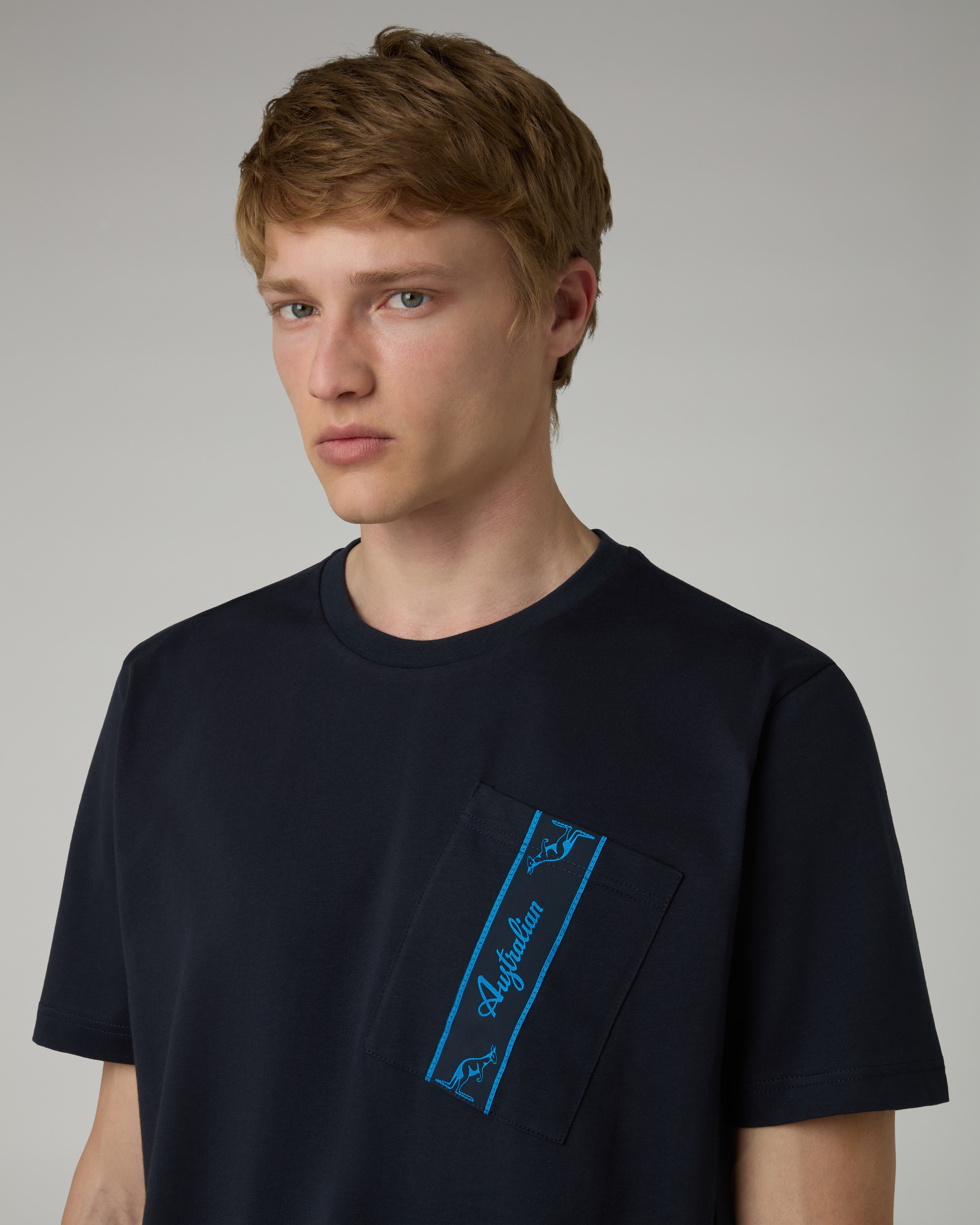 Pocket T-shirt