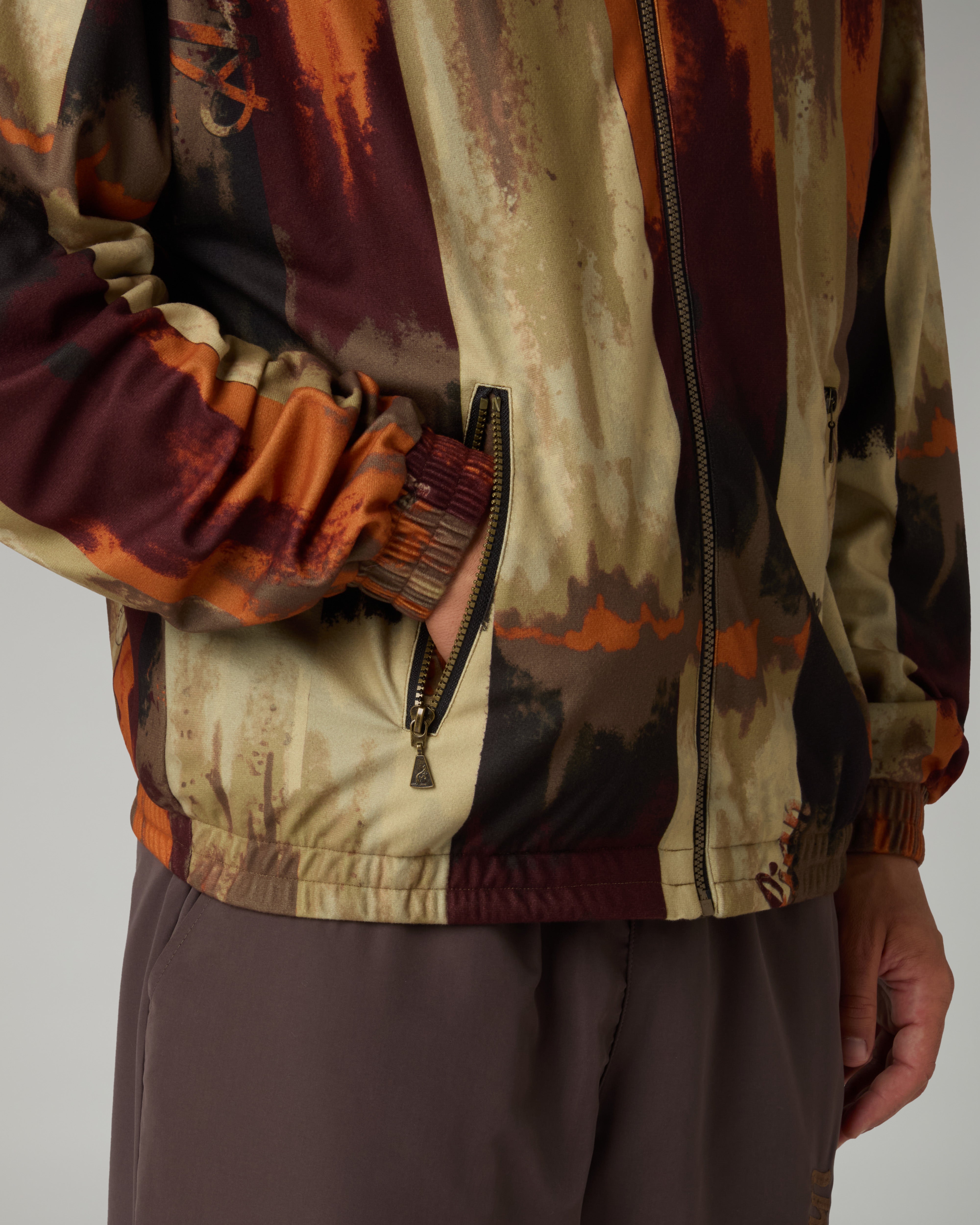 Bujad Track Jacket